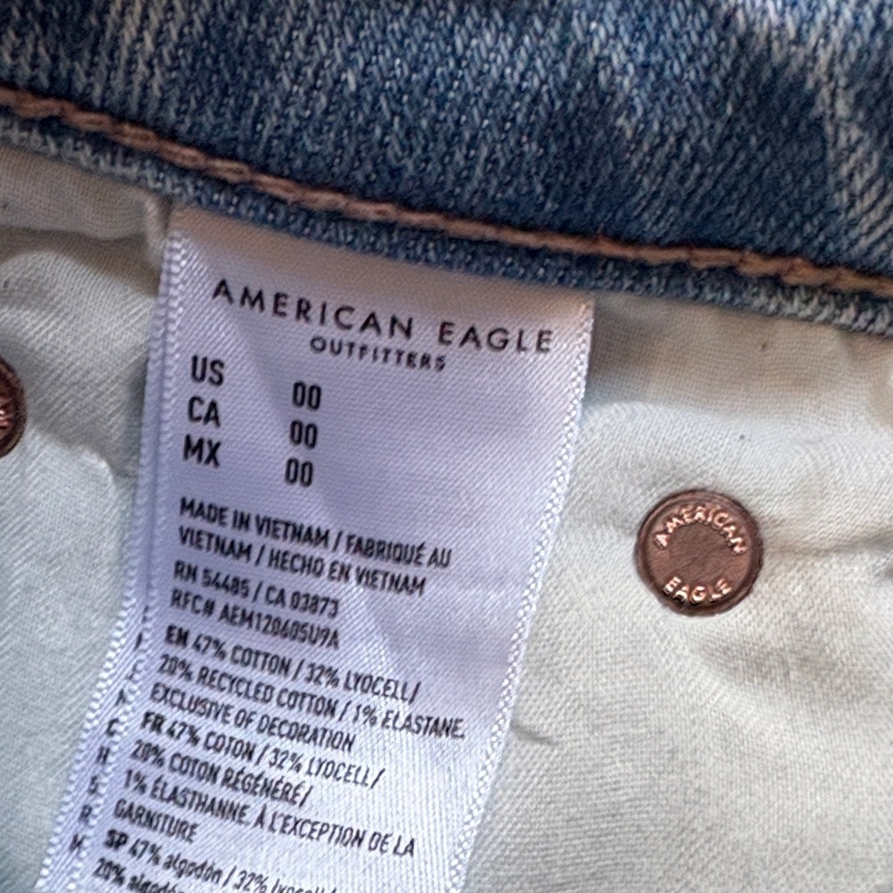 American Eagle Outfitters Light Blue Denim Mini Skirt- size 00 - Picture 3 of 13